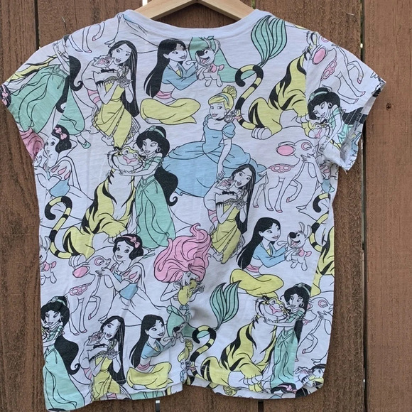 DISNEY Princess XL girls T-shirt, Pit to pit 18", length 20" - Picture 3 of 3